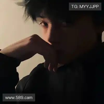 翁彩眉